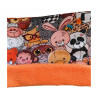 Detalle de tela cuello polar Peluches con interior polar naranja.
